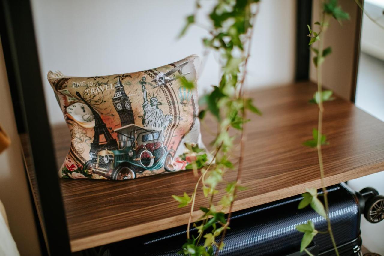 Cosmo Napa Boutique Hotel 아이아 나파 외부 사진
